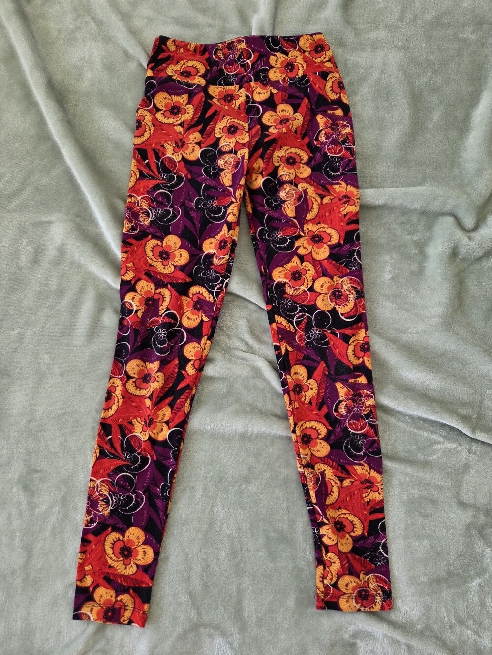 LuLaRoe Floral Orange Red Purple Leggings